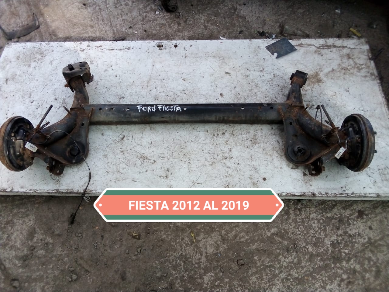 PUENTE POSTERIOR FORD FIESTA 2012 AL 2019